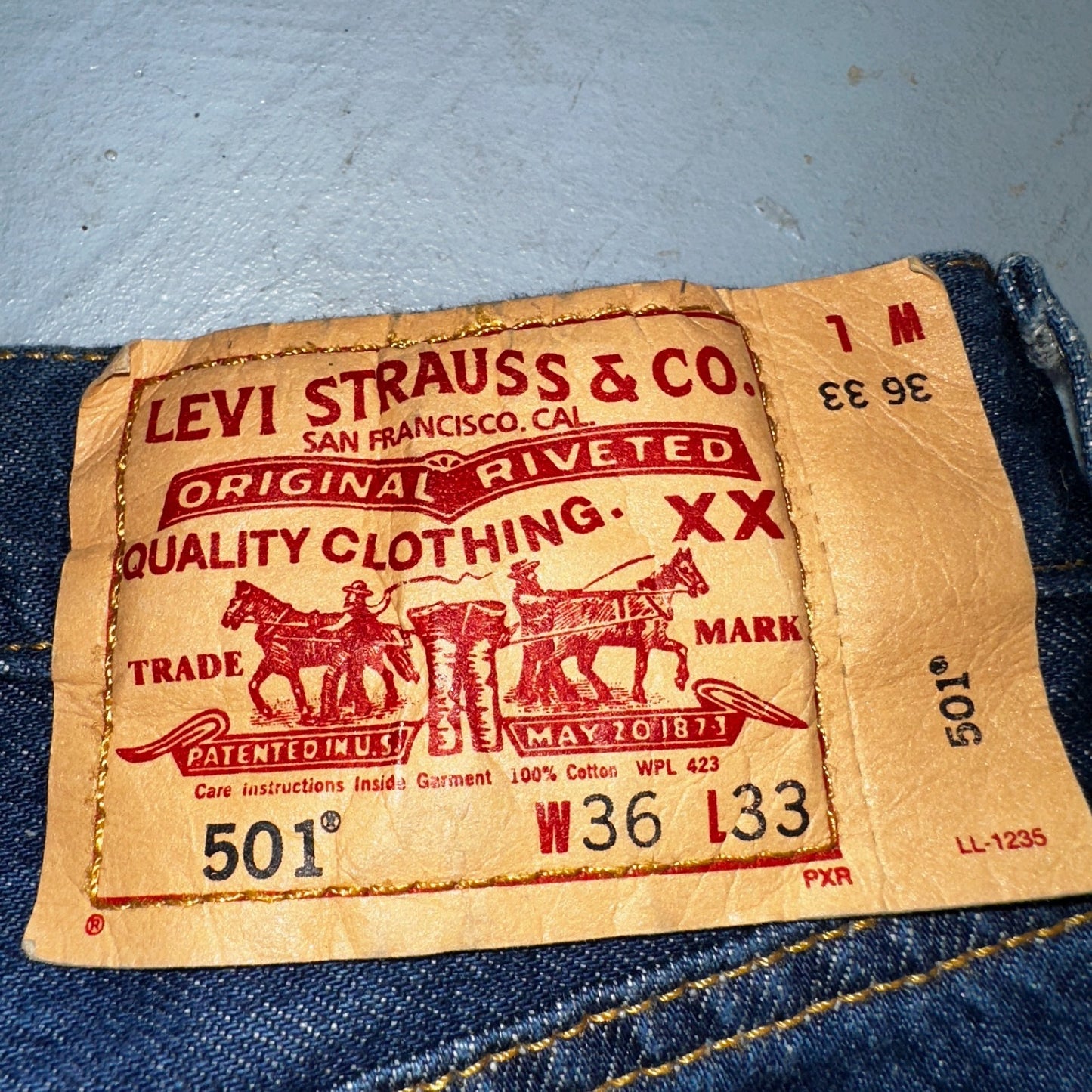 Levis 501 Vintage Y2K 90s XX Straight Leg Jeans Blue Dark Wash 36x33 Act 32x26