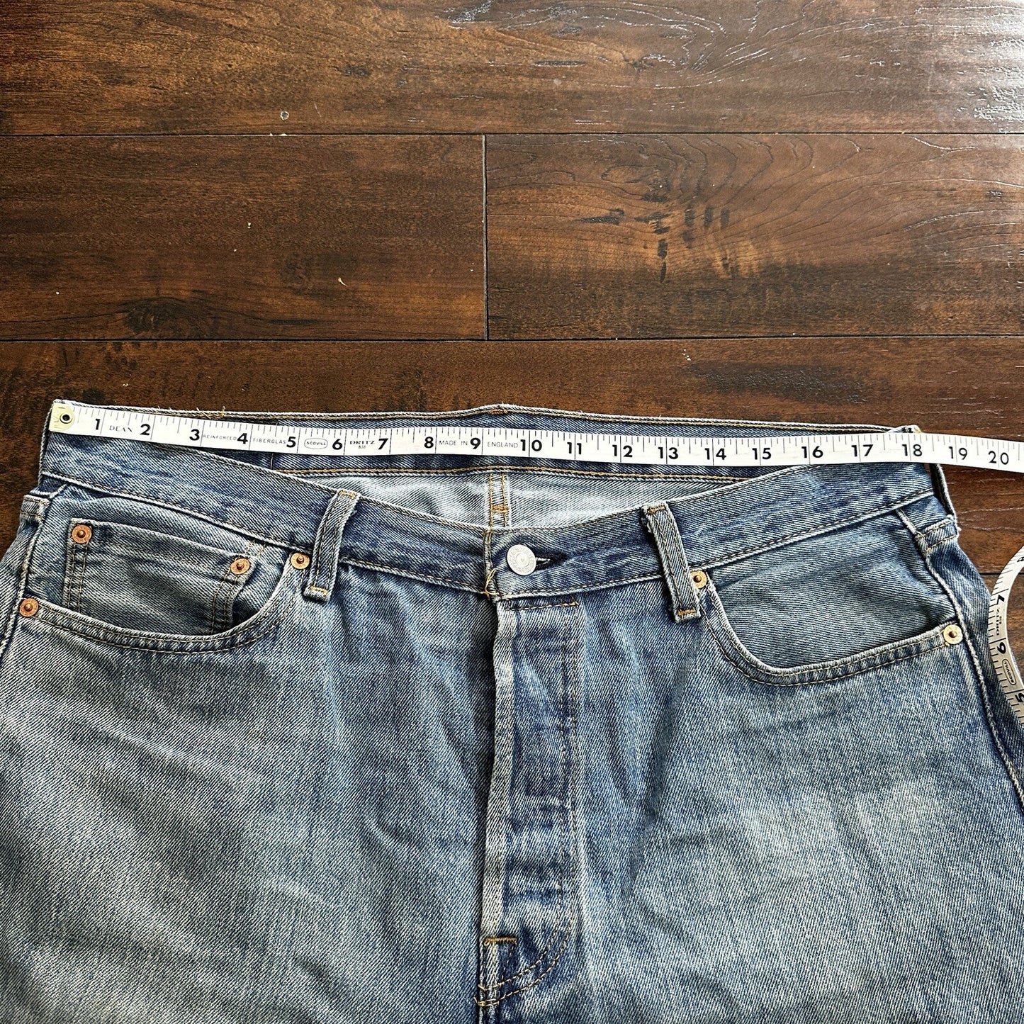 Levis 501 Vintage Y2K Straight Leg XX 2000s Jeans 35x30 Light Wash 36x28