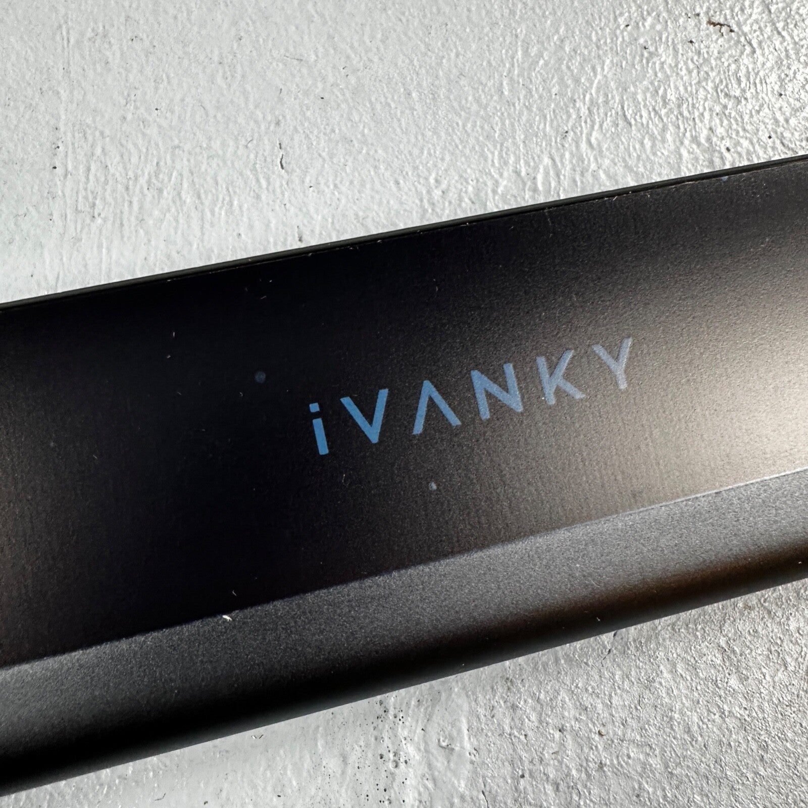 iVanky Docking Station Pro 15-in-1 USB-C