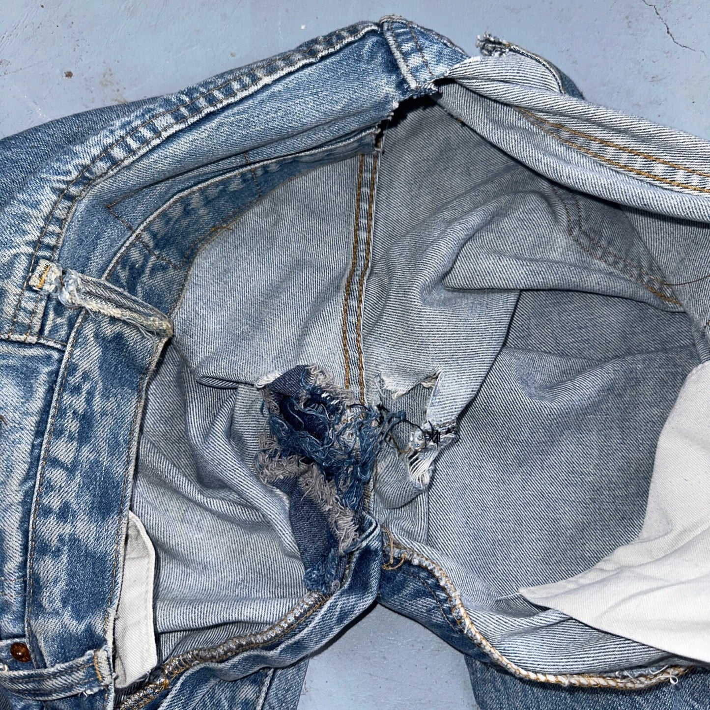 Levis 501 Vintage 80s Redline Selvedge USA XX Jeans Light Wash 32x34 Boot Cut