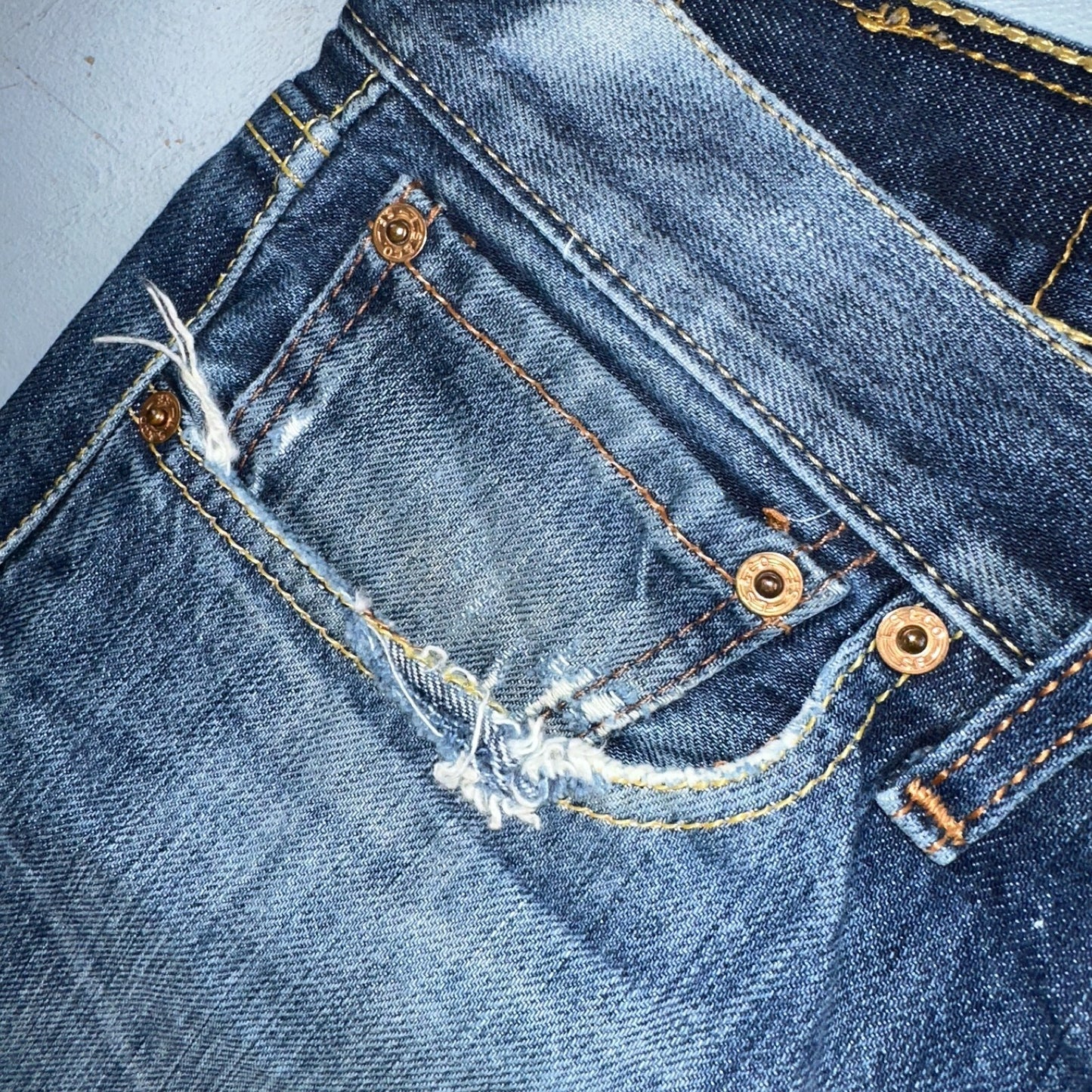 Levis 501 Vintage Y2K XX Straight Leg Jeans Blue Med Wash 34x34 Act 32x30