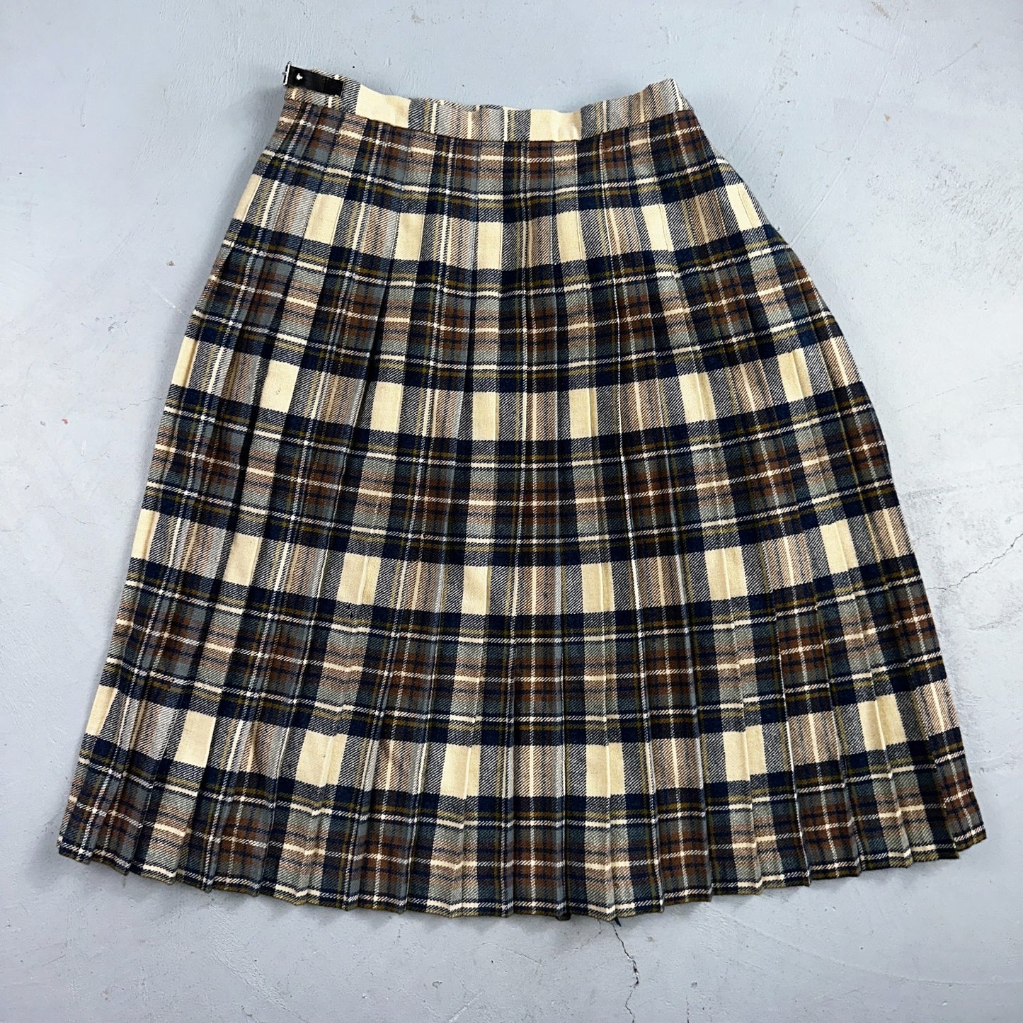Vintage O'Neill of Dublin 100% Wool Tartan Skirt Size 14 Made in Ireland Pleated