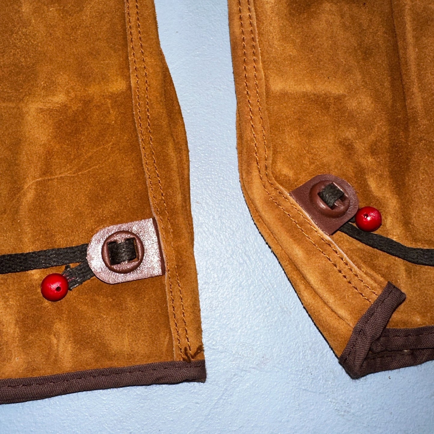 Vtg Wells Lamont Cowhide Genuine Suede Leather Gloves Size Medium USA