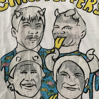 Red Hot Chili Peppers Vintage Style 2016 T Shirt Small Lollapalooza Rap Music