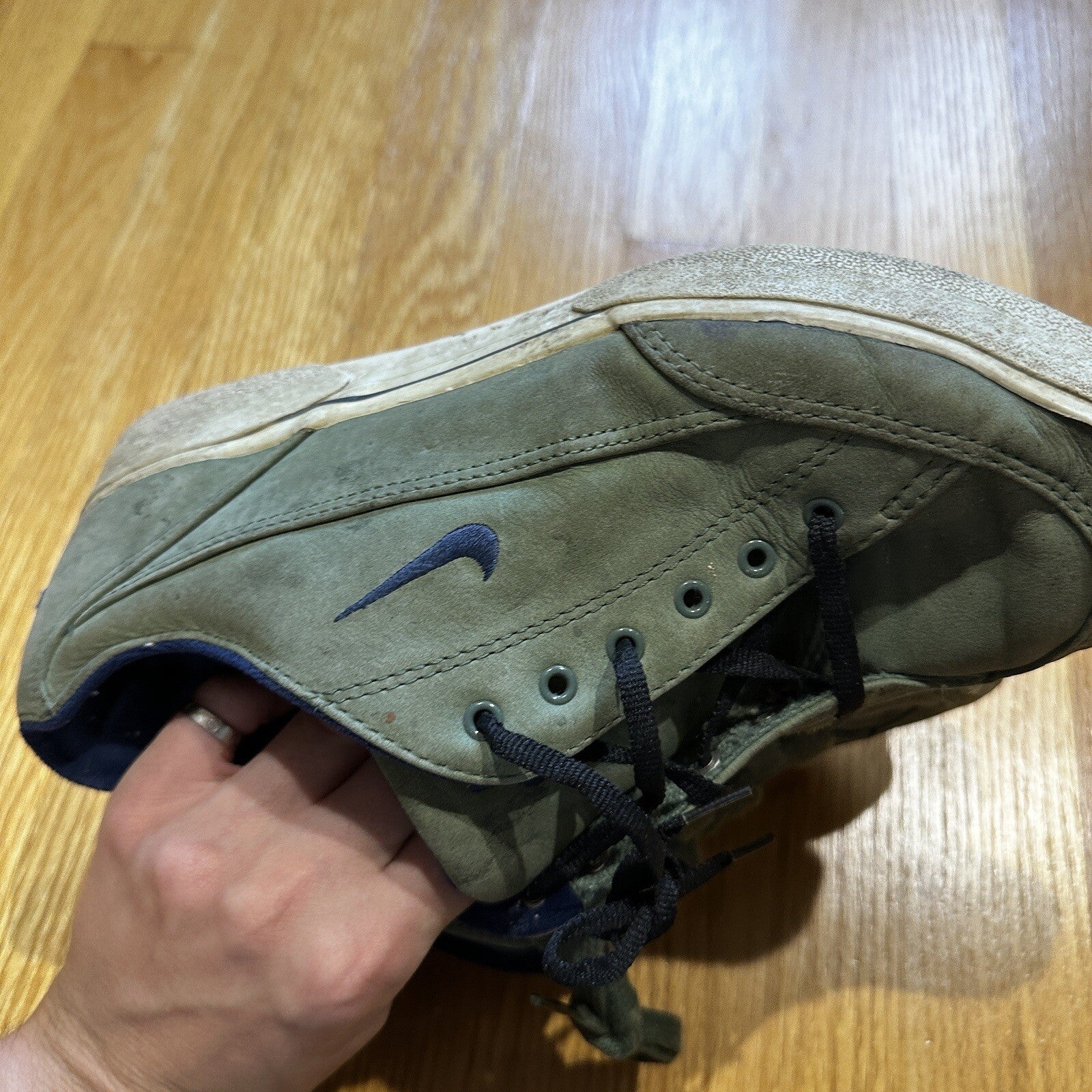 Nike GTS 1996 VTG Womens Size 9 Tennis Shoes Travis Scott Olive Thrashed 90s Sho