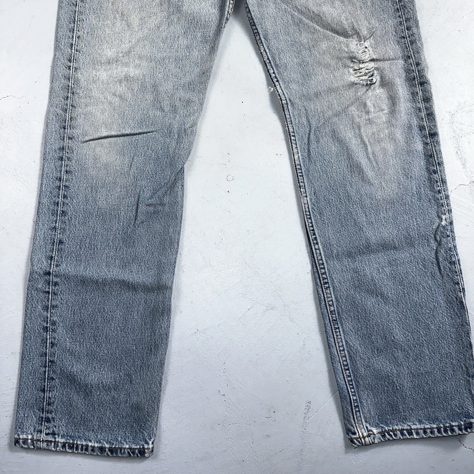 Levis 501 Vintage 90s USA XX Straight Leg Jeans 34x34 Light Wash Act 31x32