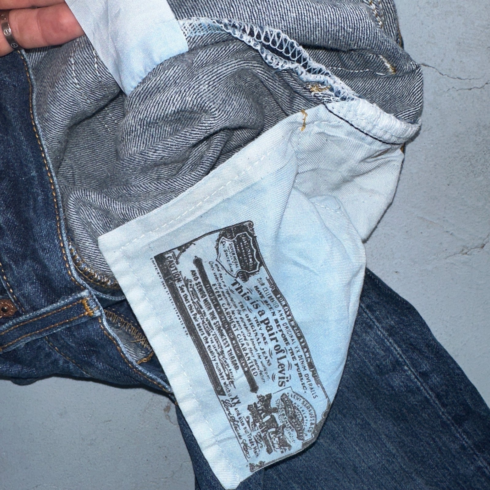 Levis 501 Vintage Y2K XX Straight Leg Jeans Blue Med Wash 34x32 Act 33x29