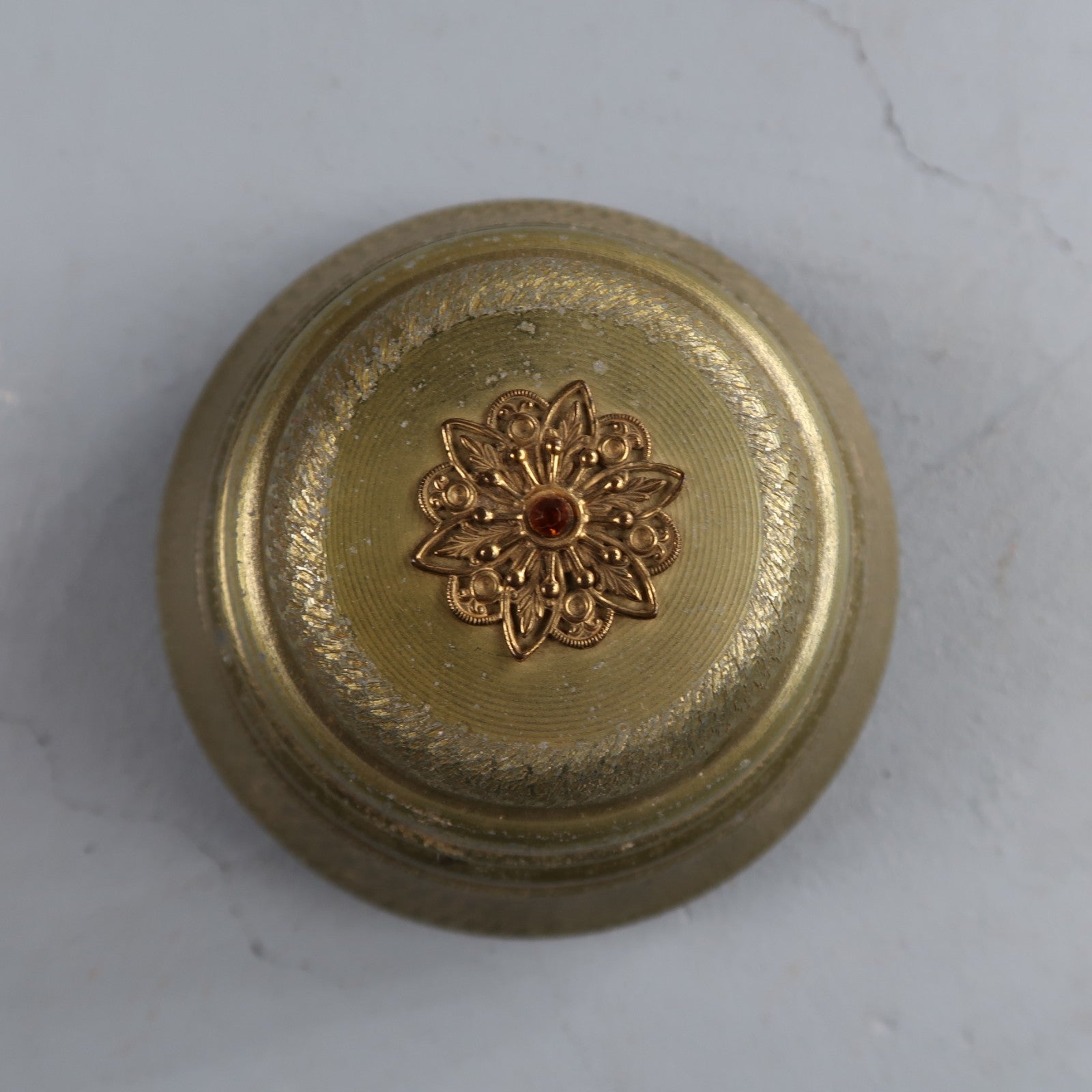 Old Antique Powder Box Pewter/bronze Tone Romantic Girl Plays Music VTG Art