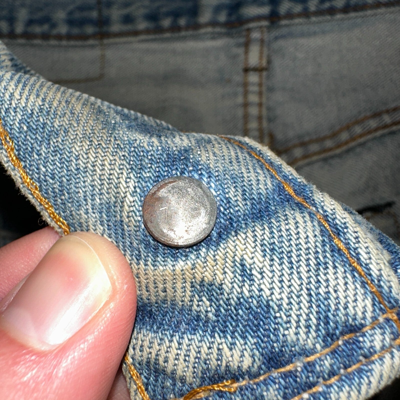 Levis 501 Vintage 80s Redline Selvedge USA XX Jeans Light Wash 29x34 Act 27x28