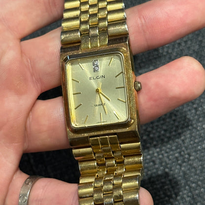 Ladies ELGIN Classic Gold Tone Petite Dress/Casual Bracelet Watch VTG Square