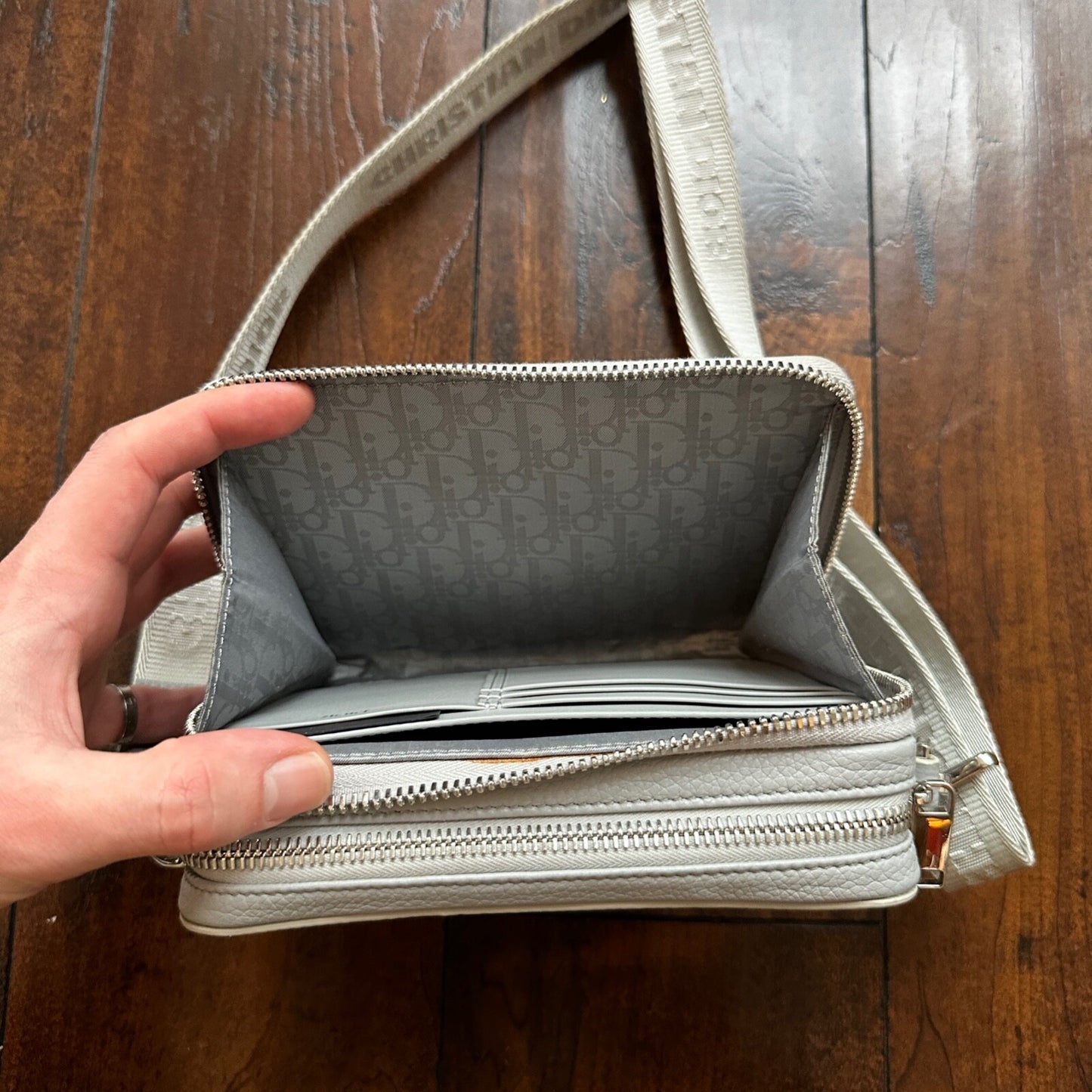 Nike Air Dior Jordan Wings Logo Grey Logo Small Rare Shoulder Bag 100% Authentic