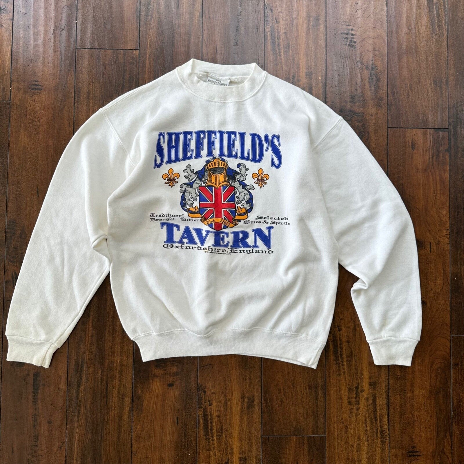 Sheffield Tavern Vintage Sweatshirt Crewneck 90s Alcohol Drinking Oxford England
