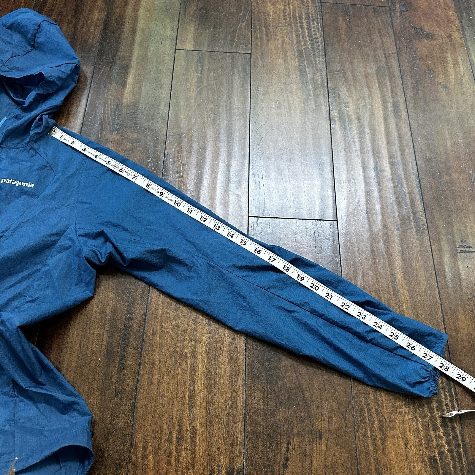 Patagonia Womens Blue Levitation Hoody Slim Fit in Size S