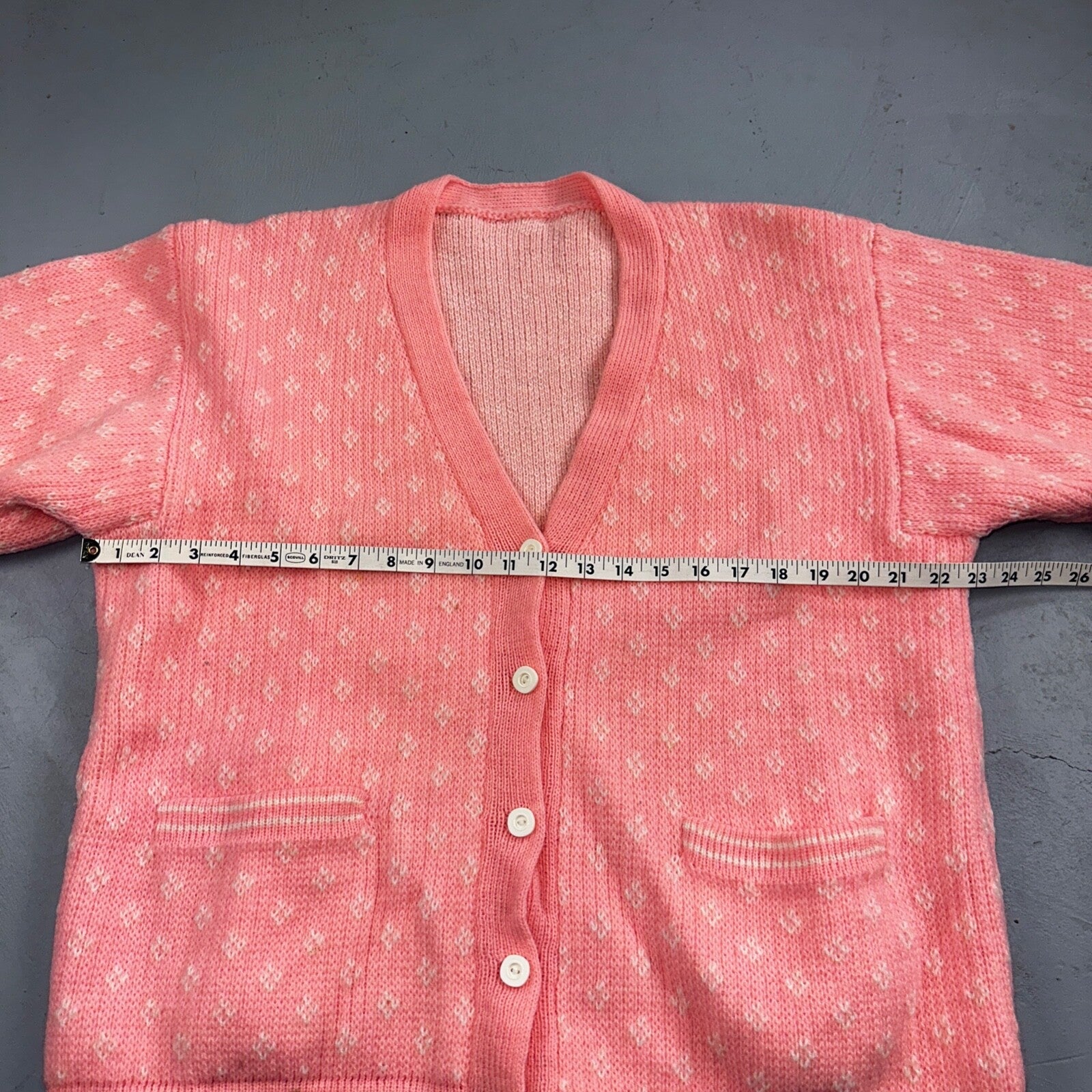 Vintage Pink Knit Sweater Cardigan Womens 70s 80s Basic Cozy Essential Winter