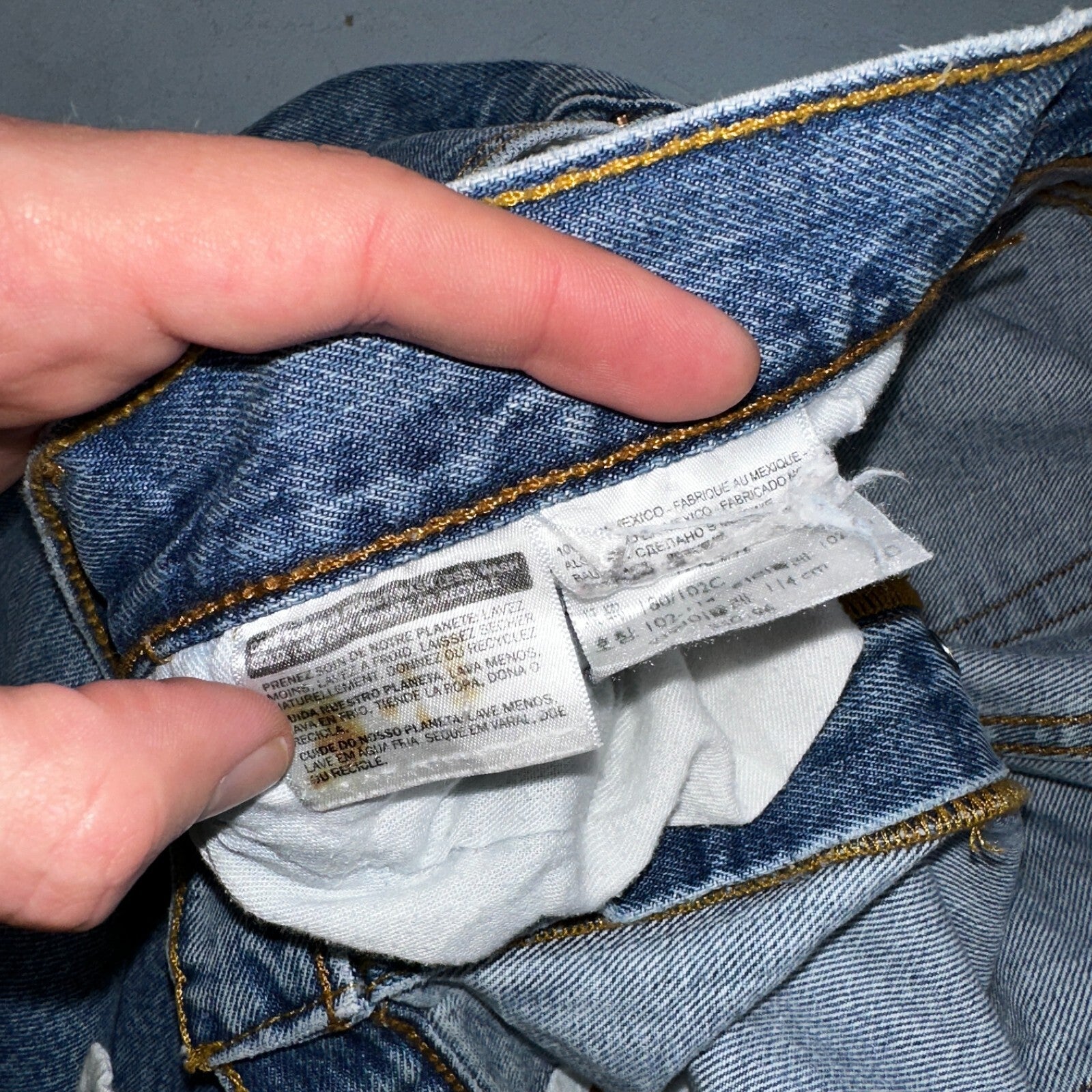 Levis 501 Y2K XX Straight Leg Jeans Blue VTG Light Wash 40x32 Act 40x30