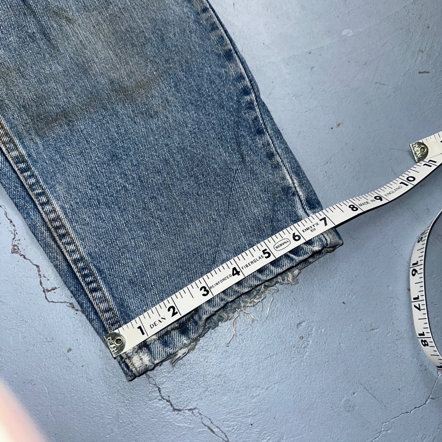 Levis 560 Vintage 90s Canada Red Tab Loose Fit Tapered Leg Blue Jeans 31x34