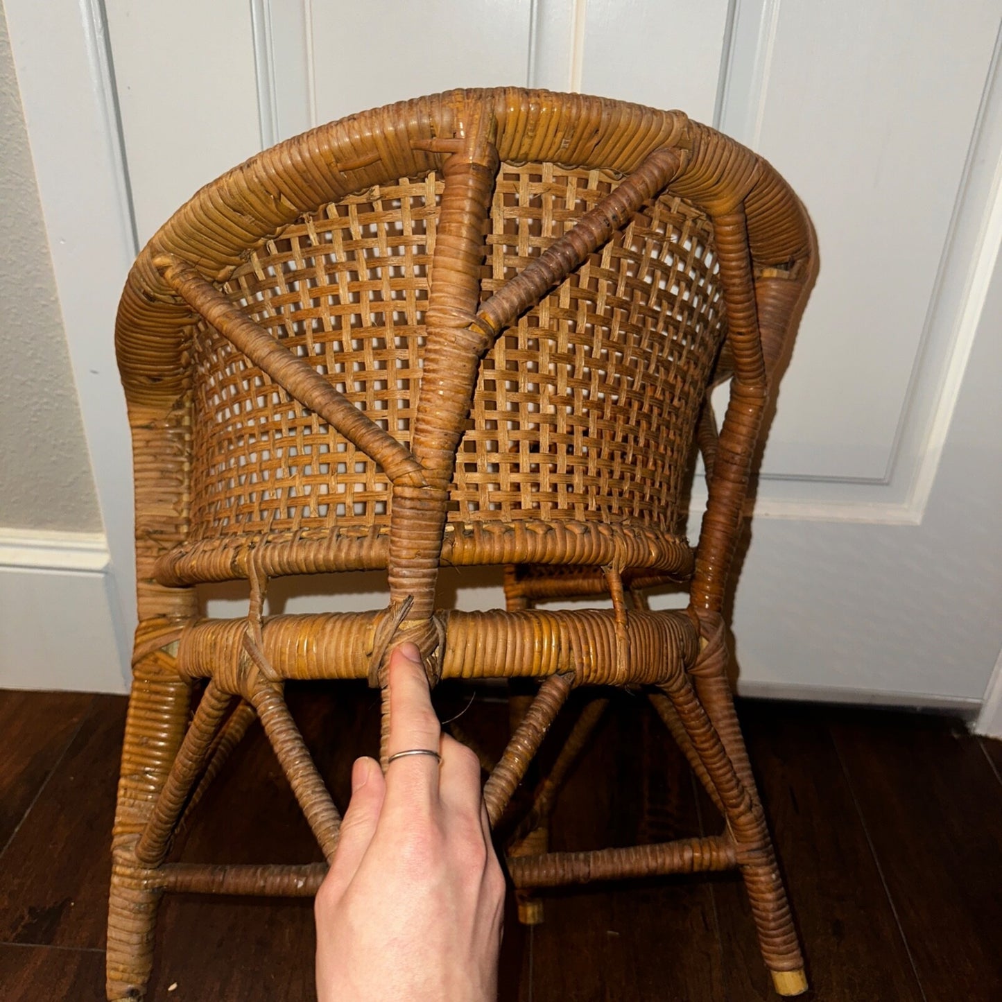 VTG 70s Cane Rattan Wicker Ceylon Natural Cane Seat Kids Chair 1970s Cat Cute