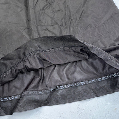 VTG Vanity Fair 1970s Lingerie Slip Dress Sleepwear Full Sweep Nightgown Lace