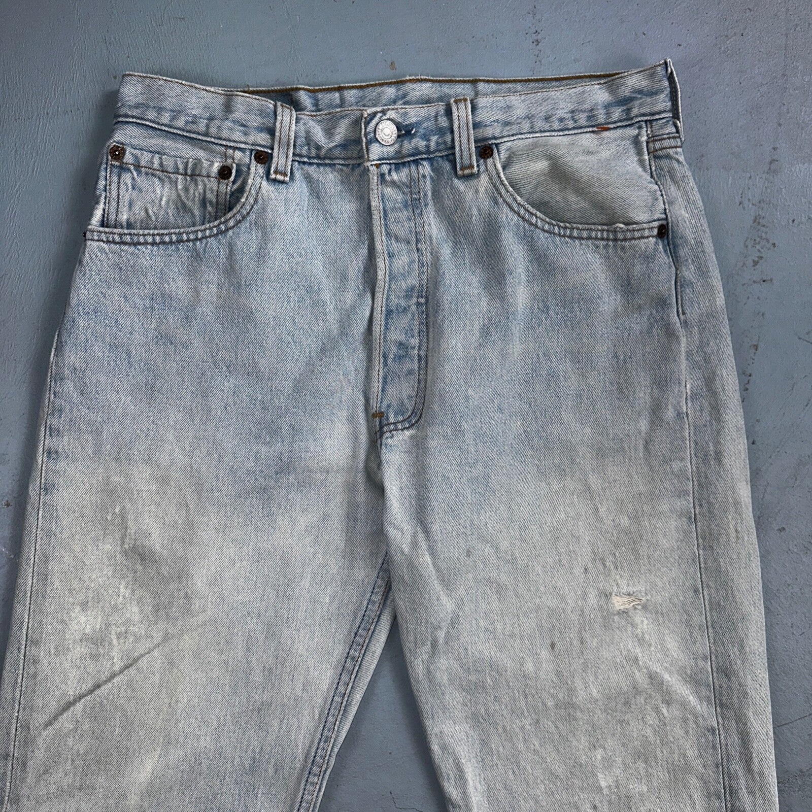 Levis 501 Vintage 90s USA XX Straight Leg Jeans Blue Light Wash 34x38 Act 30x33