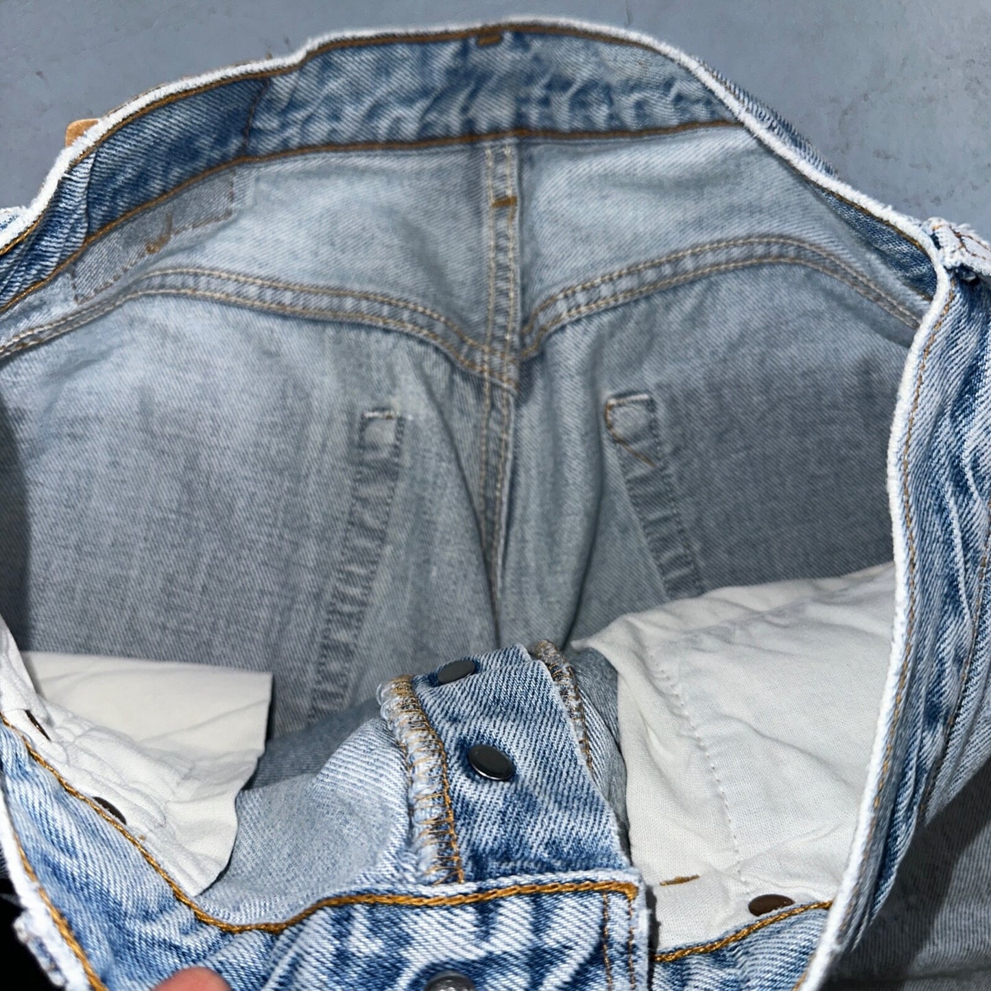 Levis 501 Vintage 90s USA XX Straight Leg Jeans Blue Light Wash 34x34 Act 31x33