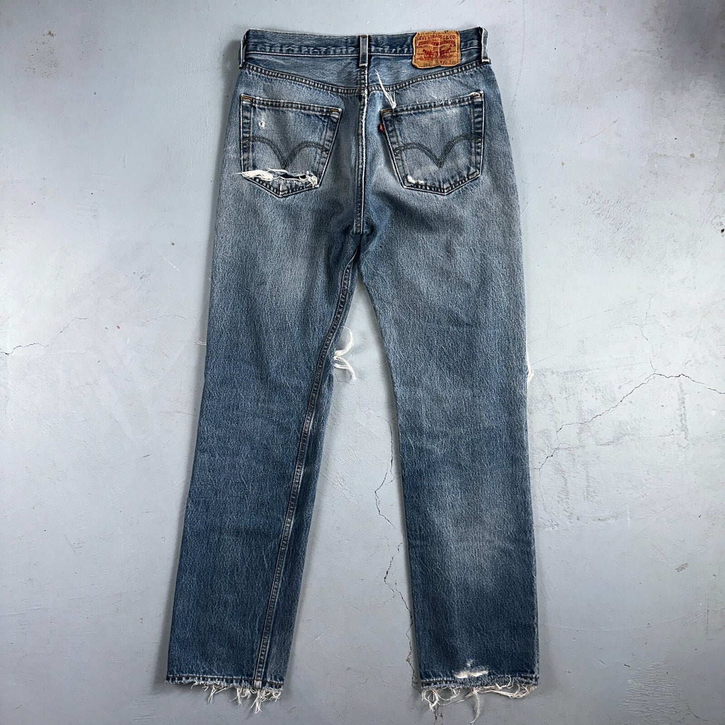 Levis 501 Vintage Y2K XX Straight Leg Jeans Rips Blue Med Wash 33x36 Act 31x31