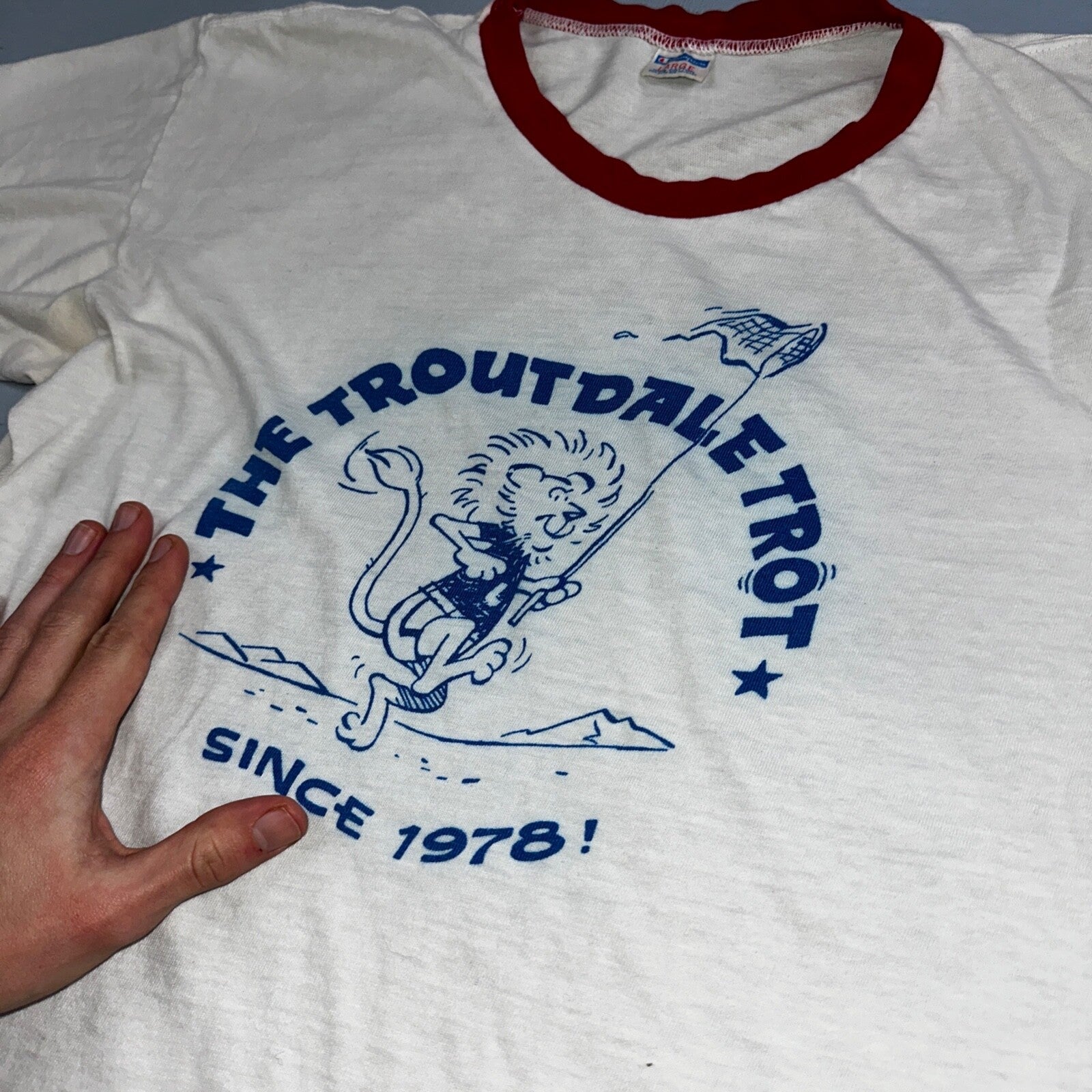 Champion Blue Bar Ringer 70s VTG T Shirt Troutdale Trot Oregon Portland Lion Run