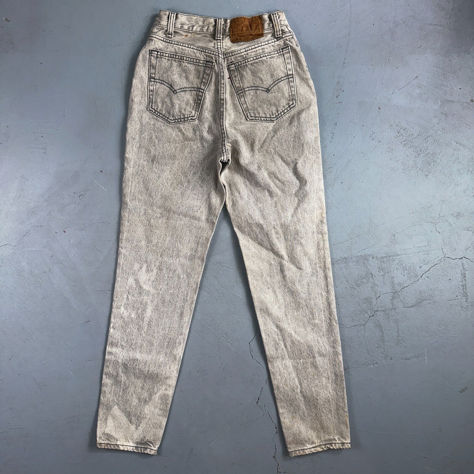 Levis 501 Vintage Jeans Women's Size 5 Gray Button Fly 22x29 USA Acid Wash