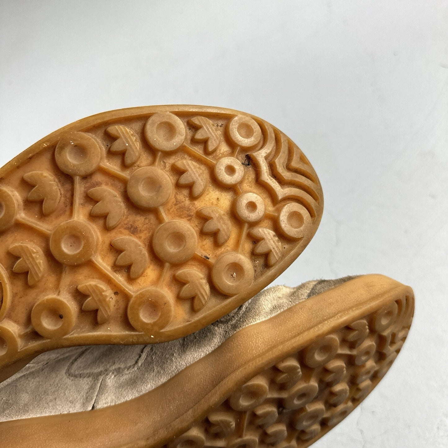 adidas x Mark Gonzales ALOHA SUPER IG5265 Low Top Sneakers US 9 White Used