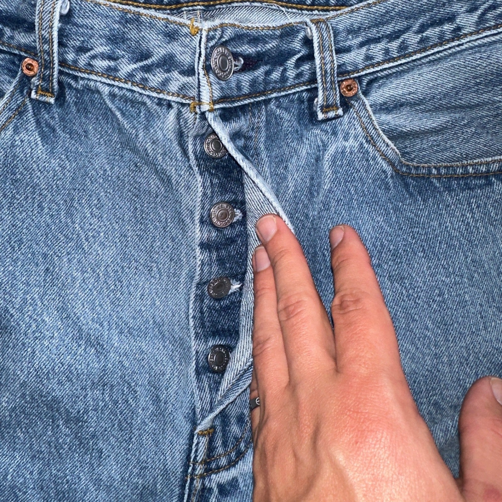 Levis 501 Vintage 90s USA XX Straight Leg Jeans Blue Light Wash 35x34 Act 33x30