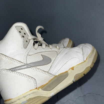 Nike Vintage 1990 Air Delta Force High Great Condition Men’s 8.5 Rare 90s White