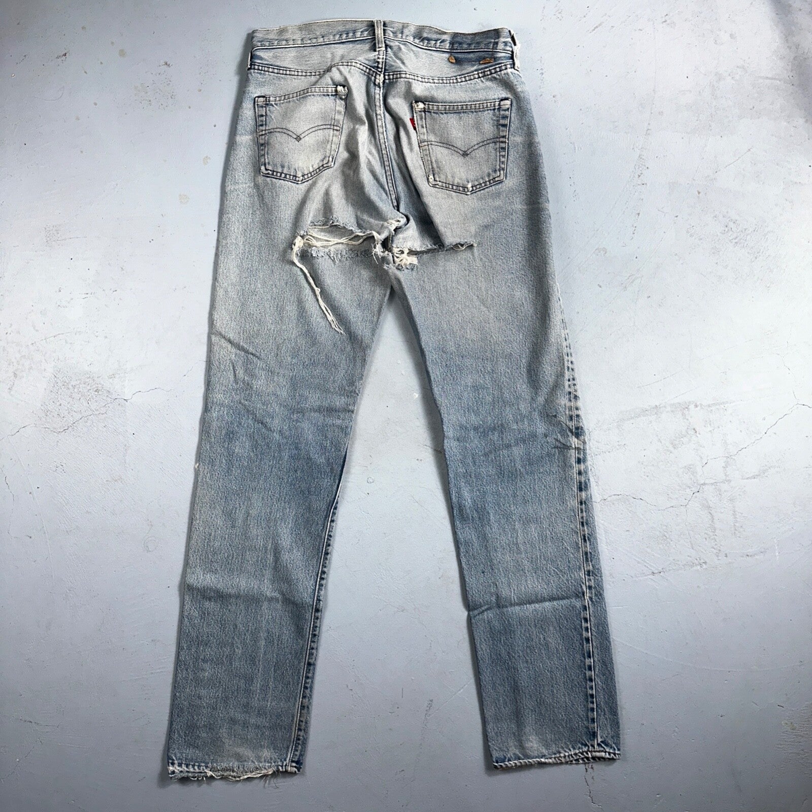 Levis 501 Vintage 80s Redline Selvedge USA XX Jeans Light Wash 34x40 Act 32x36