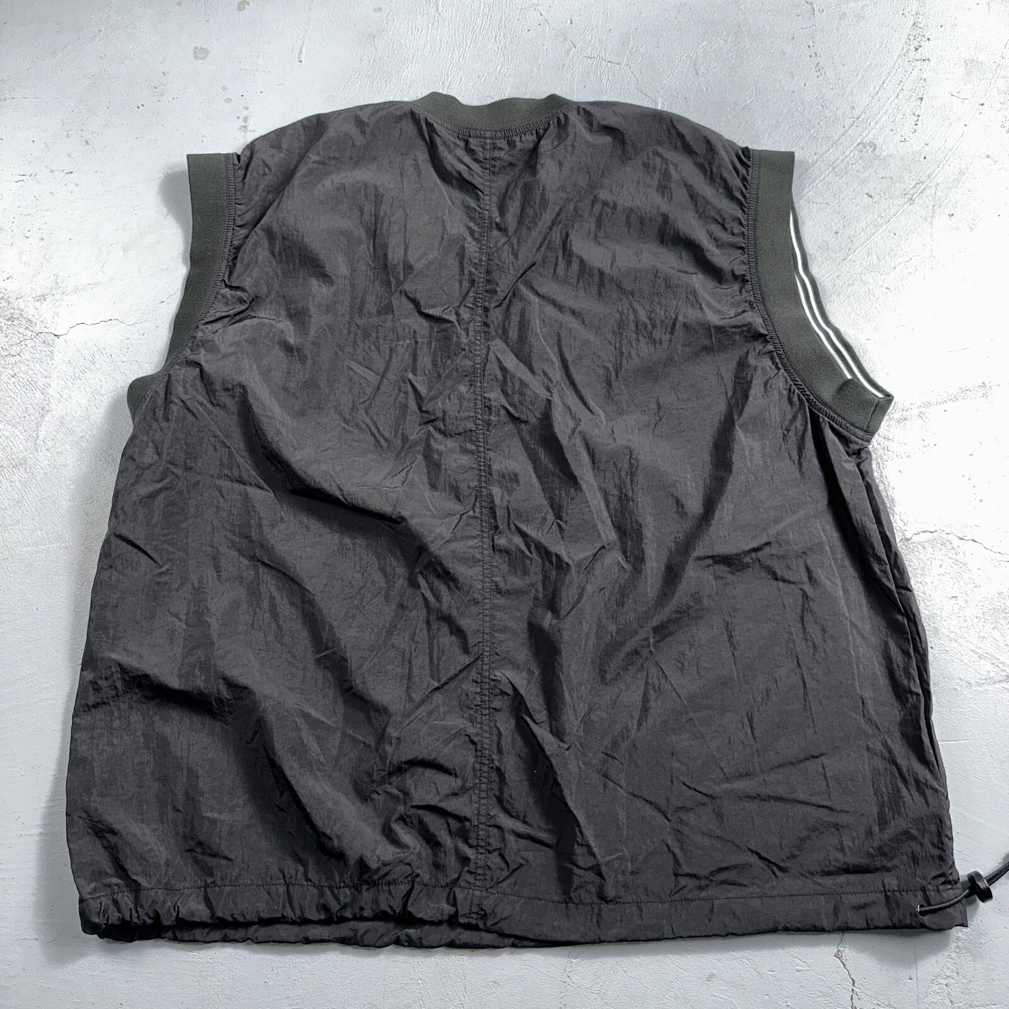 Nike VTG Windbreaker Vest Mens XL Black V-Neck Pockets Nylon Golf 90s 1990s