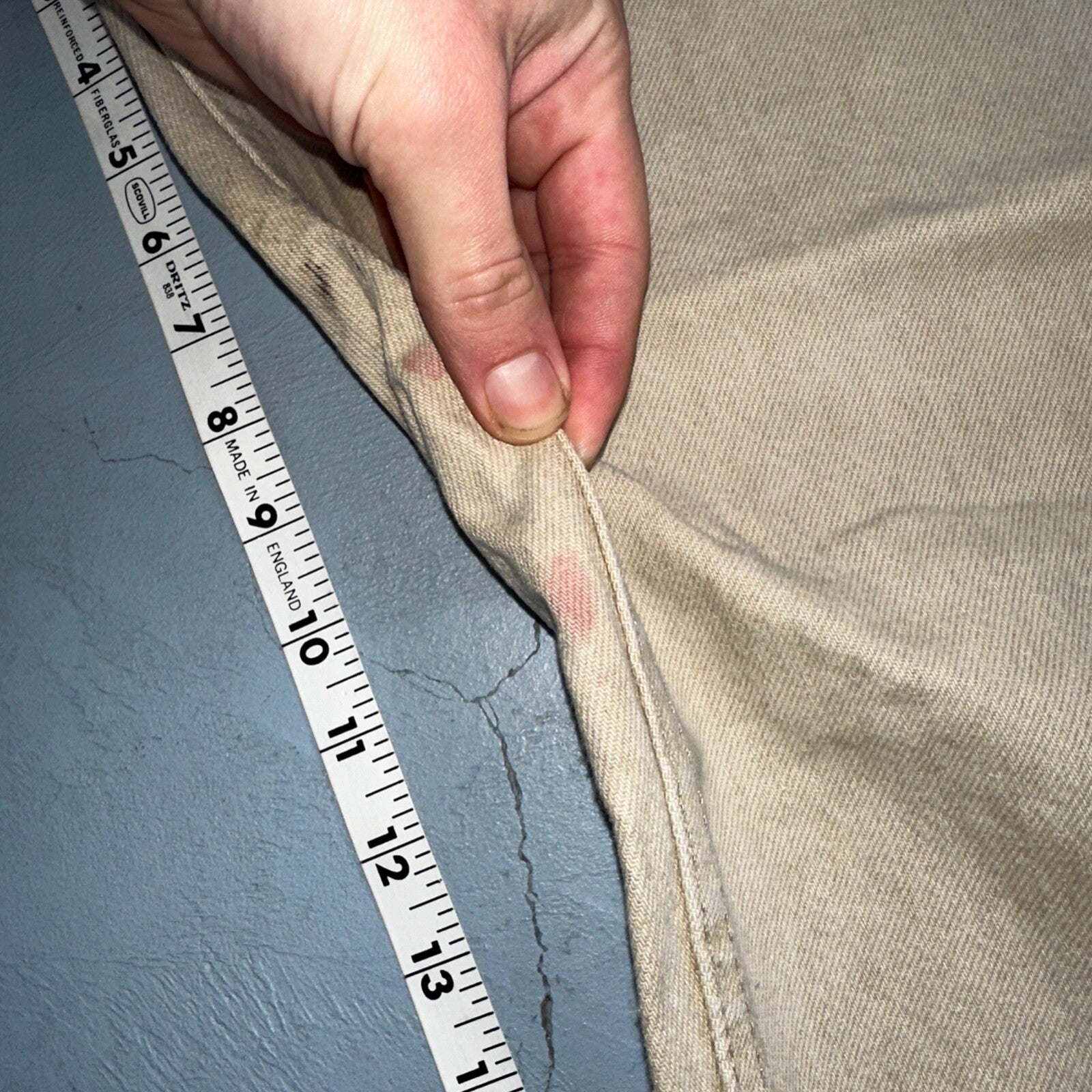 Levis 550 Vintage 90s USA Orange Tab Relaxed Tapered Leg Beige Tan Jeans 38x30