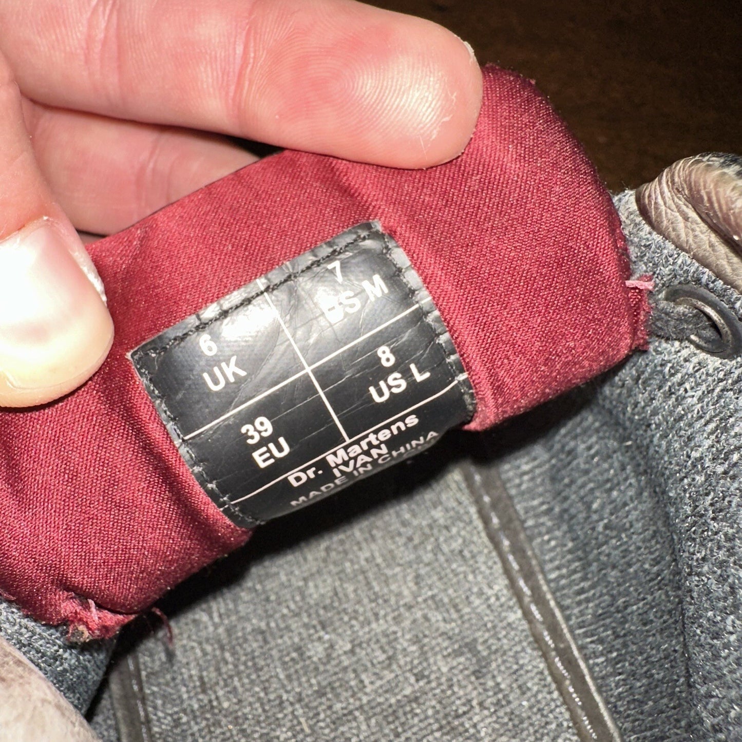 Dr. Martens Size 7 Black Reeder Low Top Work Shoes Air Wair AW004 Leather Tie