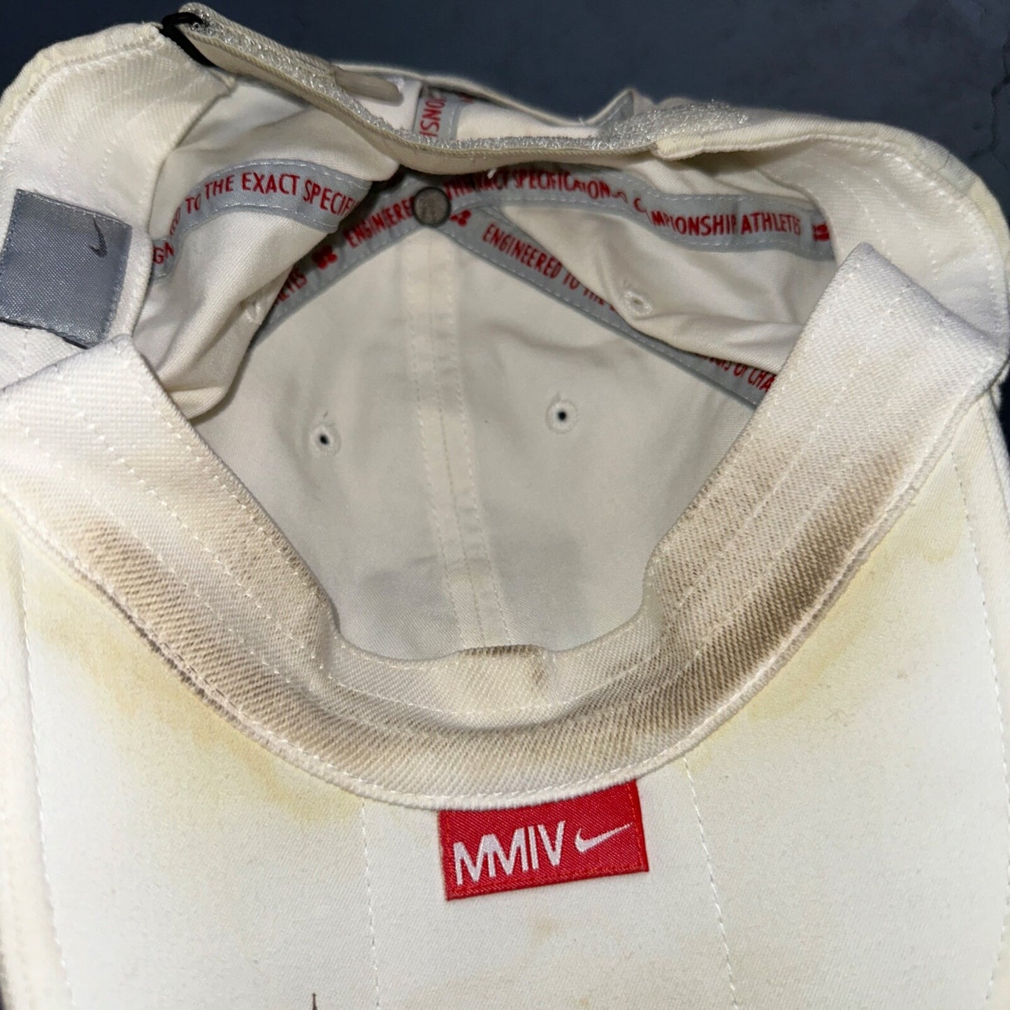 Nike Vintage Hat Cap Strap Back Swoosh Mesh Panel Tailwind Mens 90s Air Max