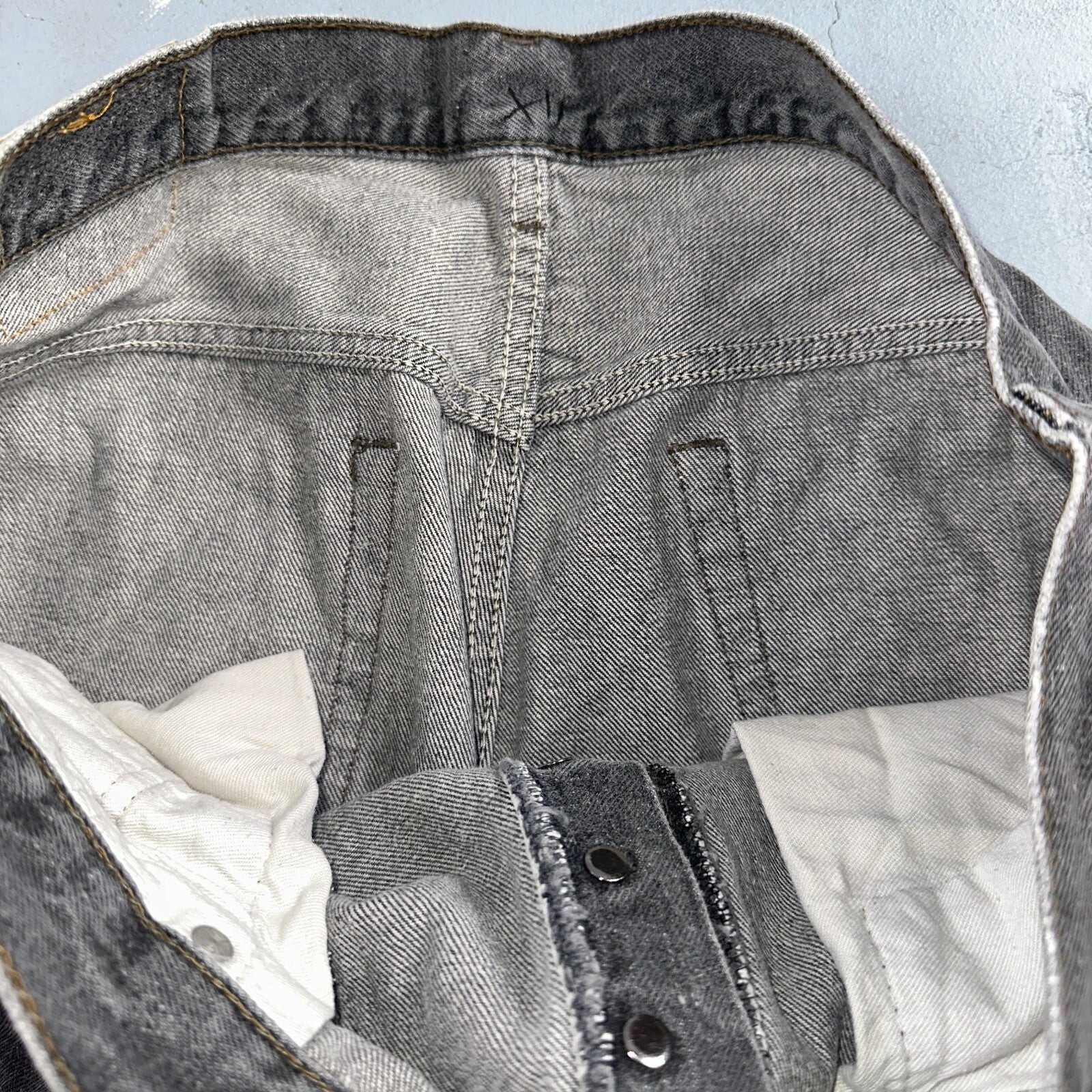 Levis 501 Vintage 90s USA XX Straight Leg Jeans Gray Light Wash 38x30 Act 36x29