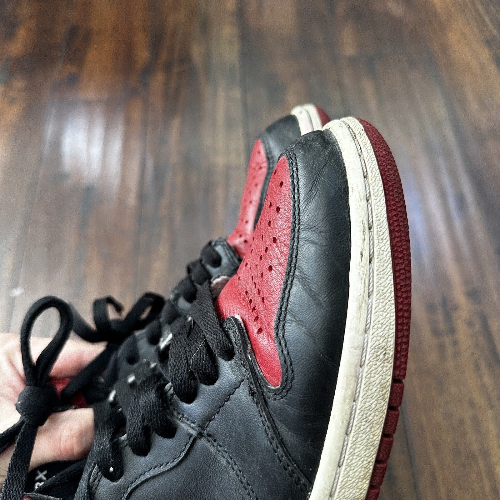 Size 8 - Jordan 1 Retro OG High Banned, Bred 2016 - 555088-001 No Box