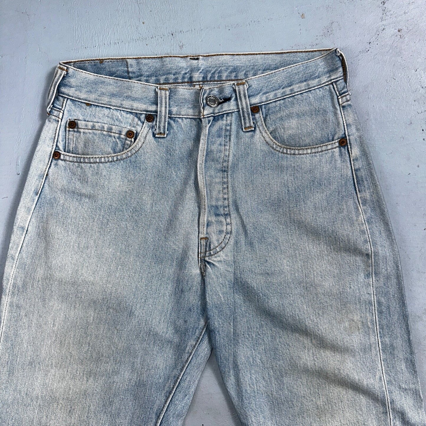 Levis 501 Vintage 80s Redline Selvedge USA XX Jeans Light Wash 29x30 Act 27x27