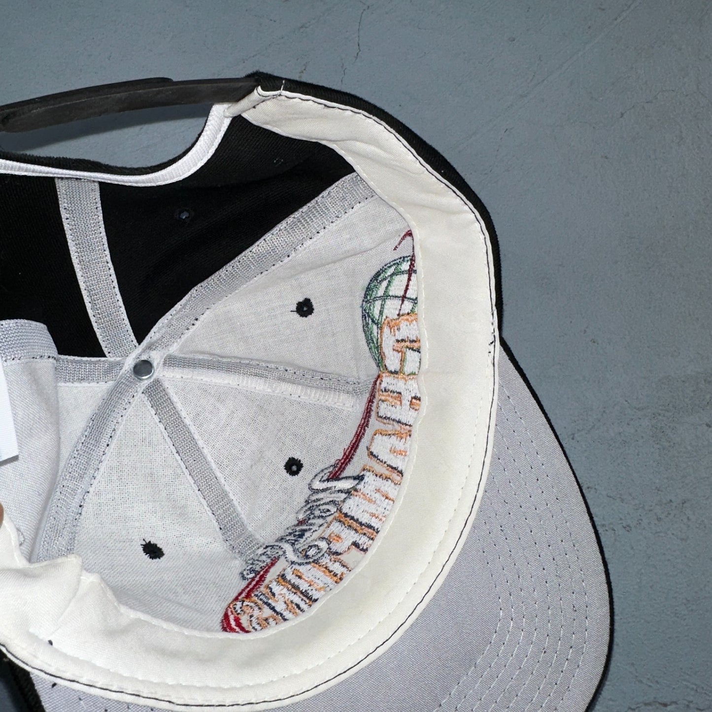 Vintage  New Era 1998 New York Yankees Hat Snapback MLB World Series Black Cap