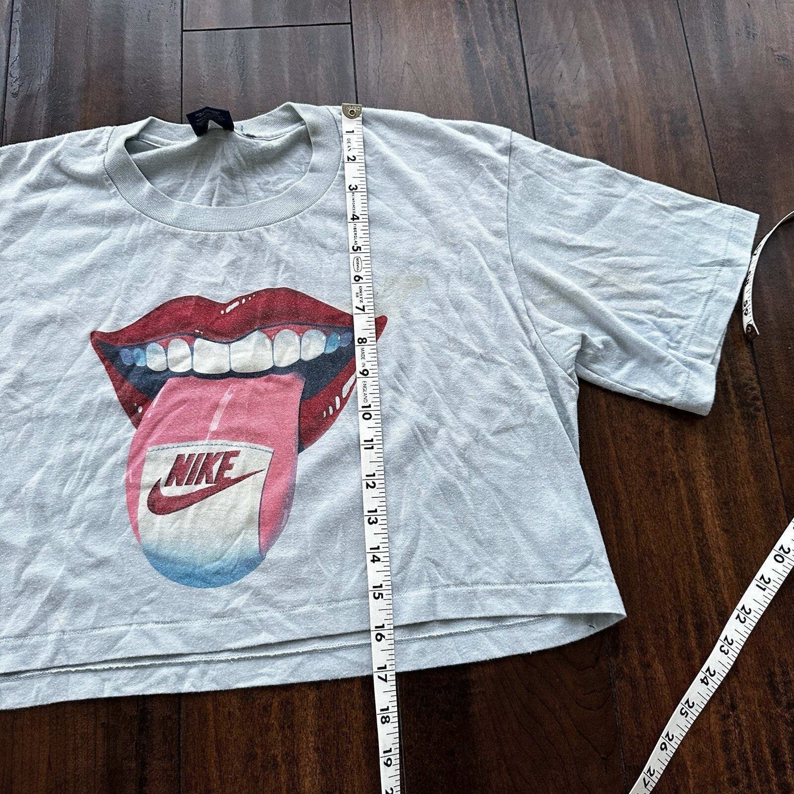 Nike Lips Vintage T Shirt 80s USA Rare Crop Grunge Skate Hot Dare Tongue Gym