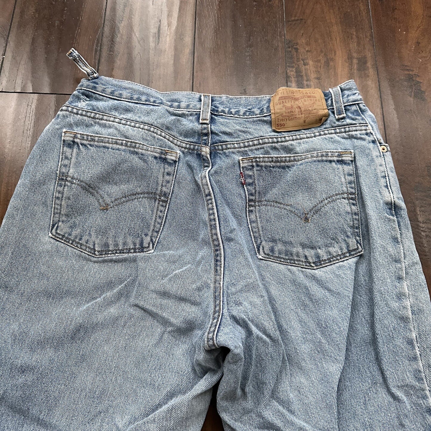 Levis 550 Jeans VTG Womens High Rise Light Wash Relaxed 90s USA 31x29