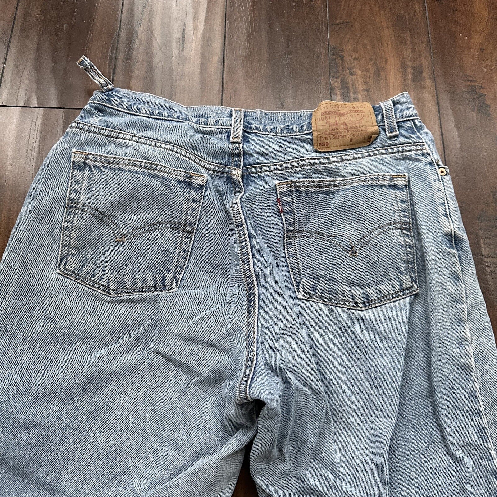 Levis 550 Jeans VTG Womens High Rise Light Wash Relaxed 90s USA 31x29