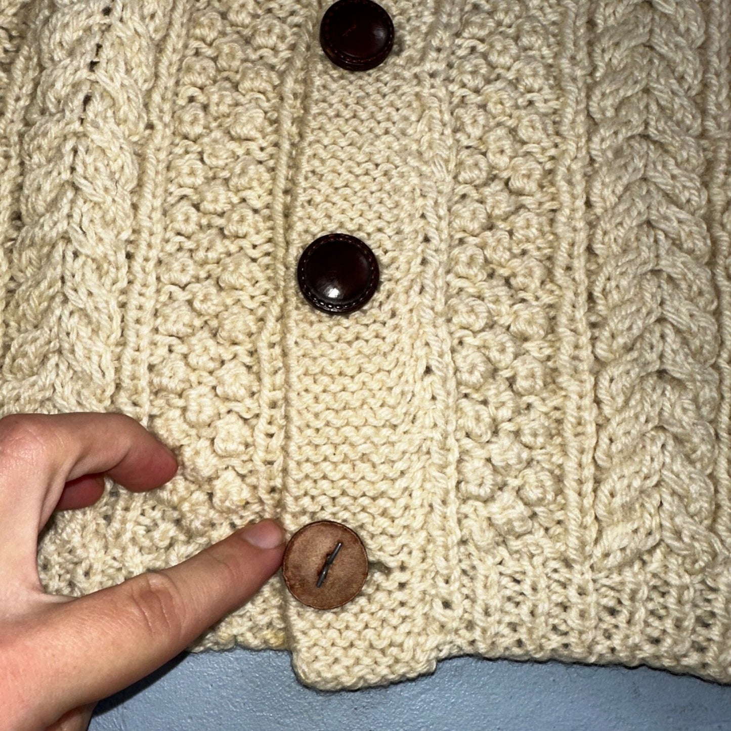 Heron Garment VTG 1970s Thick Ivory Pure Wool Cabled Cardigan Sweater 70s