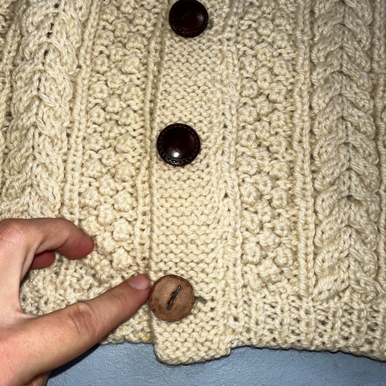 Heron Garment VTG 1970s Thick Ivory Pure Wool Cabled Cardigan Sweater 70s