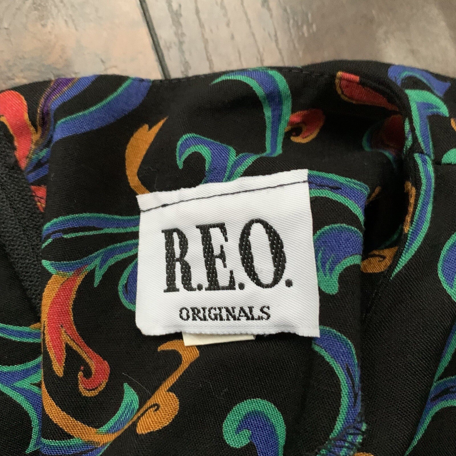 Vtg REO Originals Women's Shirt Top Blouse Rainbow Colors 80s 70s Shirt