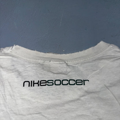Nike Soccer Y2K Thrashed White VTG T Shirt 2000s Futbal Sports Gym Running