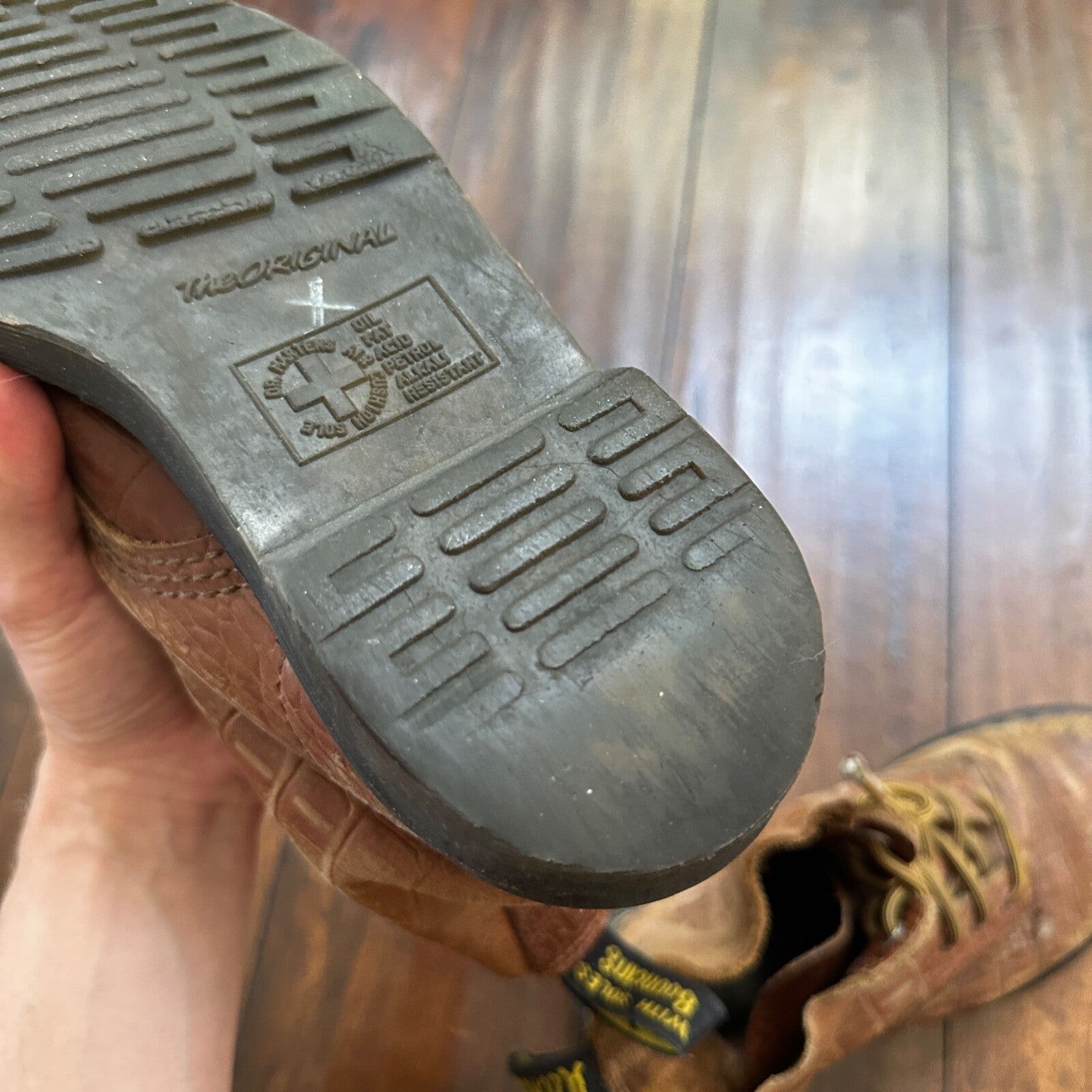 Dr. Martens Pascal Croc Brown Leather Lace-up Boots Women’s Size 6 HEAVY USED