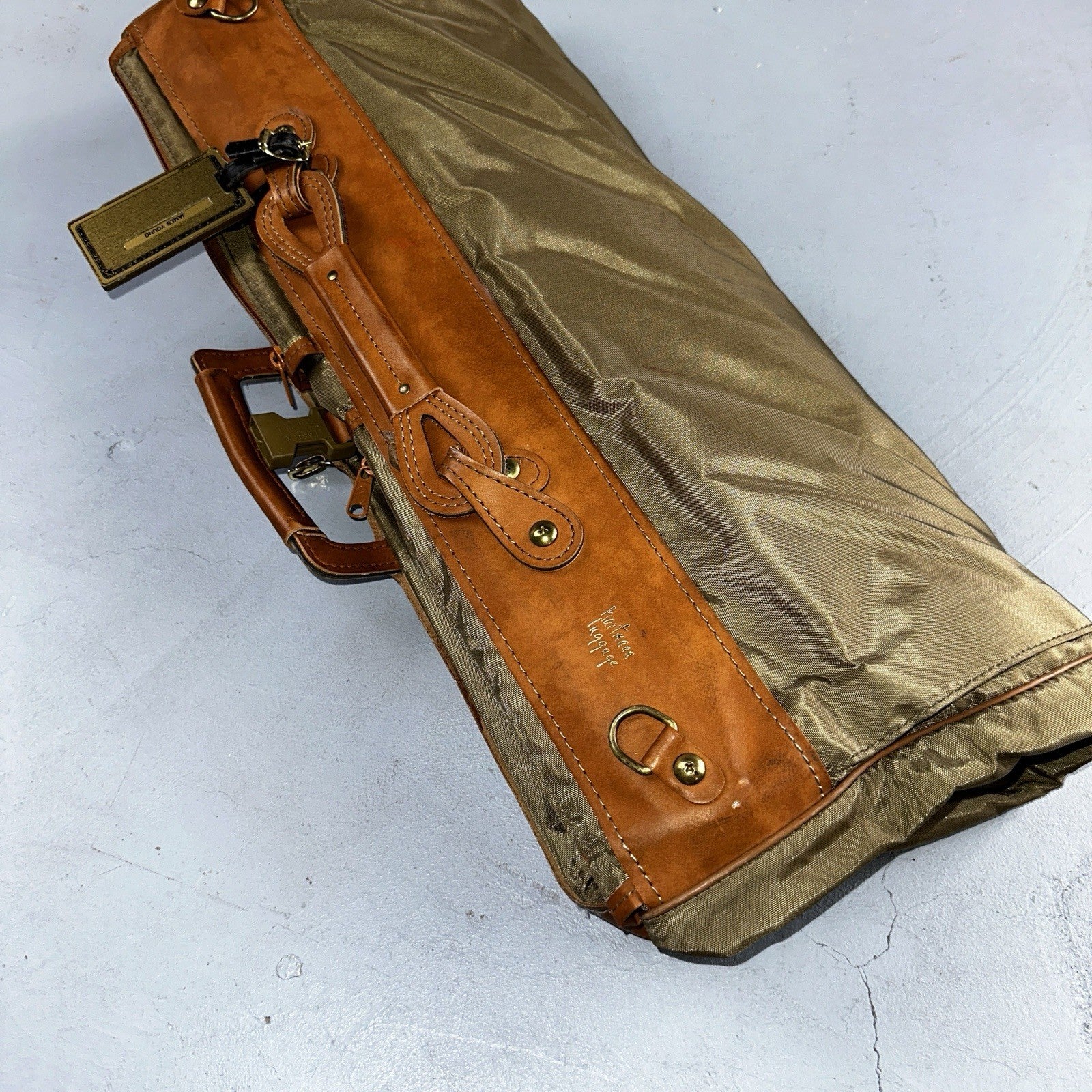 VTG Hartmann Garment Suit Bag Carry On Leather & Nylon 25x40 Luggage Hang up