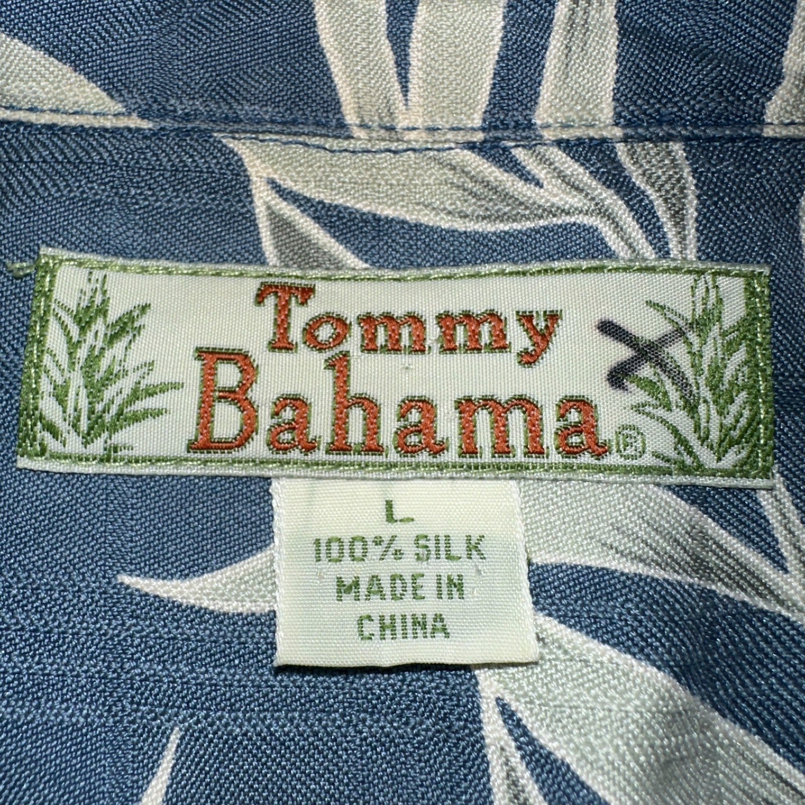 Tommy Bahama Shirt Mens Large Silk Blue Loop Collar Camp Short Sleeve Hawaiian