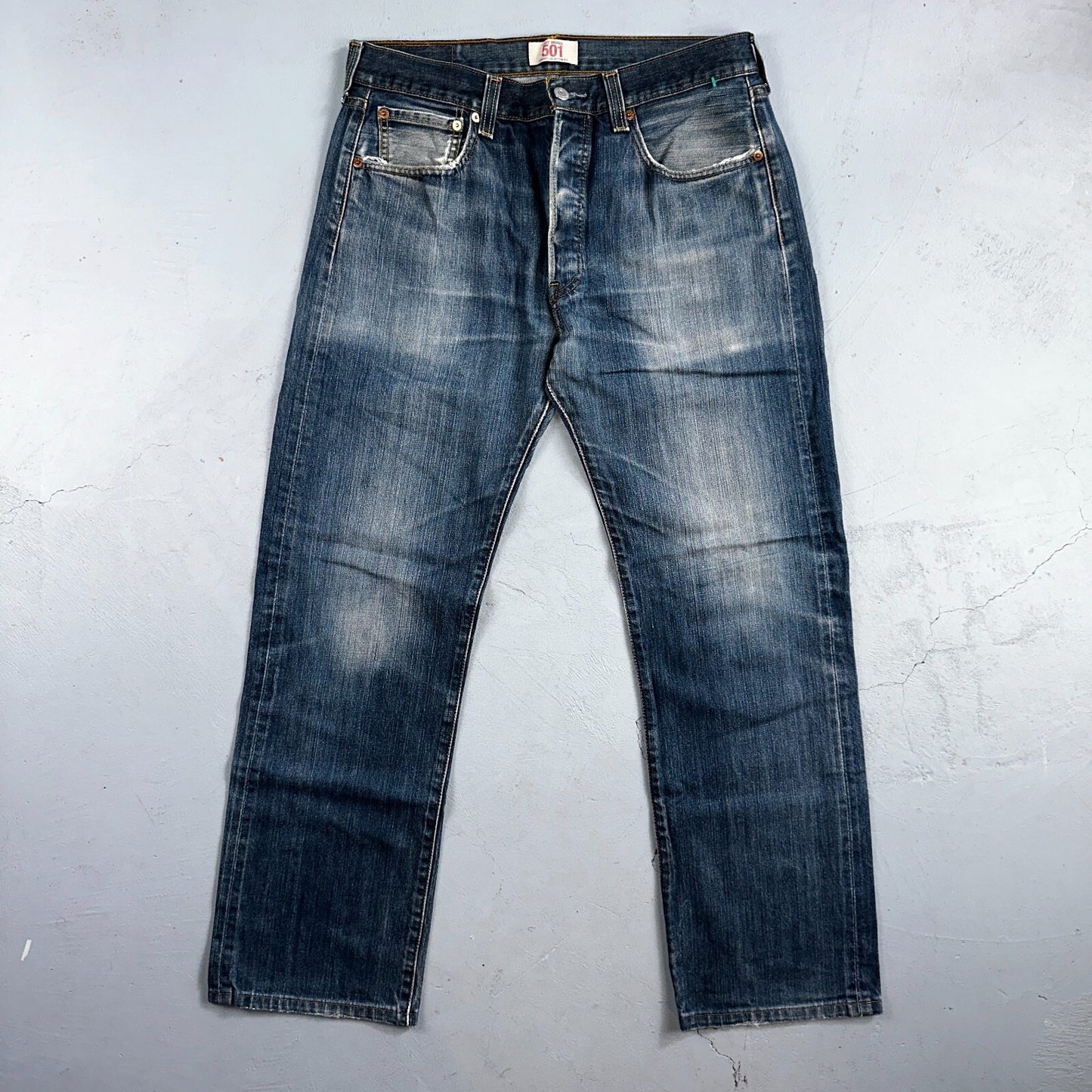 Levis 501 Y2K XX Straight Leg Jeans Blue VTG Med Wash 33x34 Act 31x29